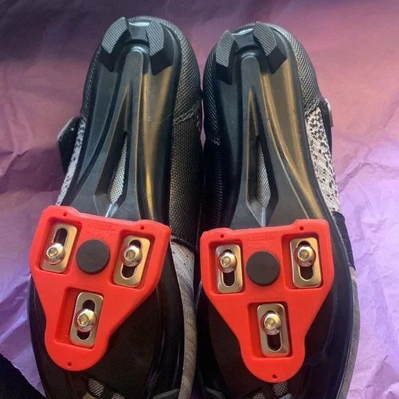 Unisex Cycling Shoes Compatible with Peloton Bike & SPD  Grey size 7 NWT - Picture 8 of 16